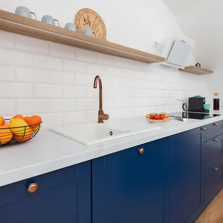 Cozy Zatokowa In Quiet Neighborhood By Renters *